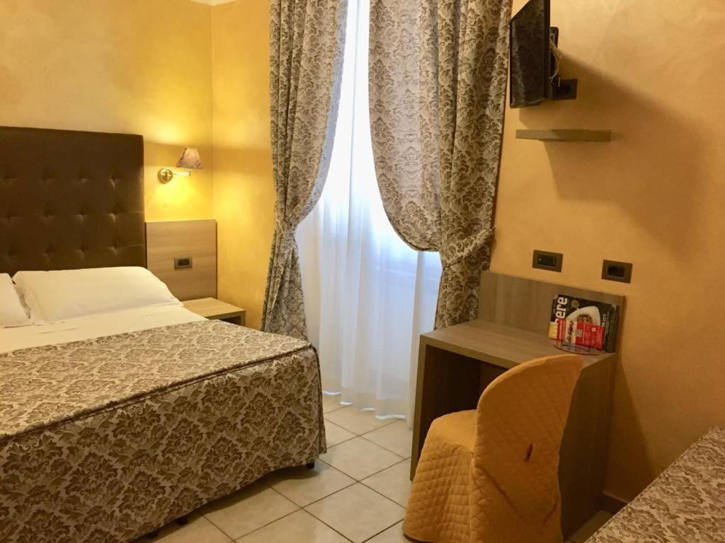 Hotel Assisi Rome Bagian luar foto